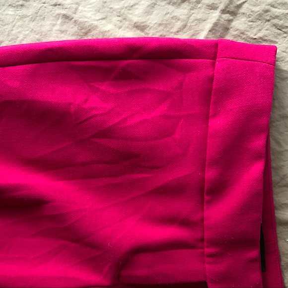 Pink Straight-Legged Ankle Pants - Picture 4 of 5